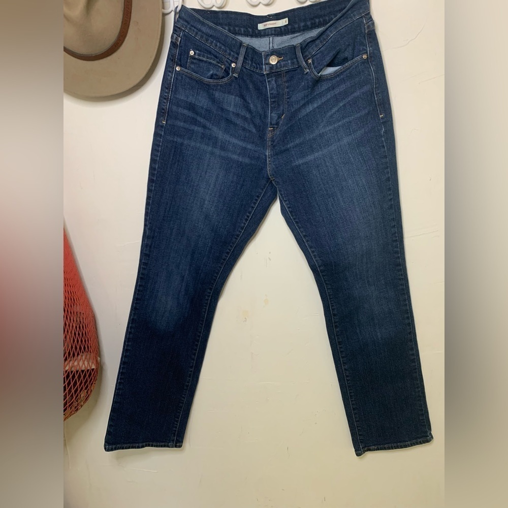 Levi’s 505 Classic Straight Jeans - Picture 3 of 8
